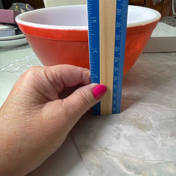 VTG Pyrex #402 2.5 Qt size Primary Colors line. - Picture 7 of 7